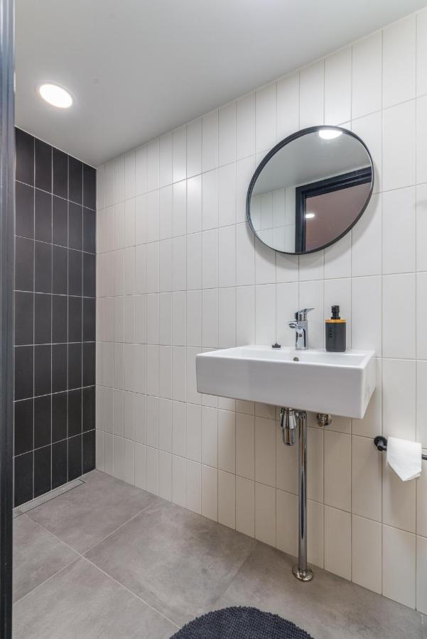 Cosy Duo Loft - Self Check-In Apartment Tartu Exterior foto
